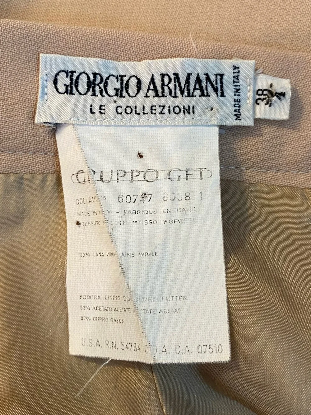VTG Giorgio Armani Light Beige Tailored Wool Mini Pencil Skirt, Size 2 EU 38